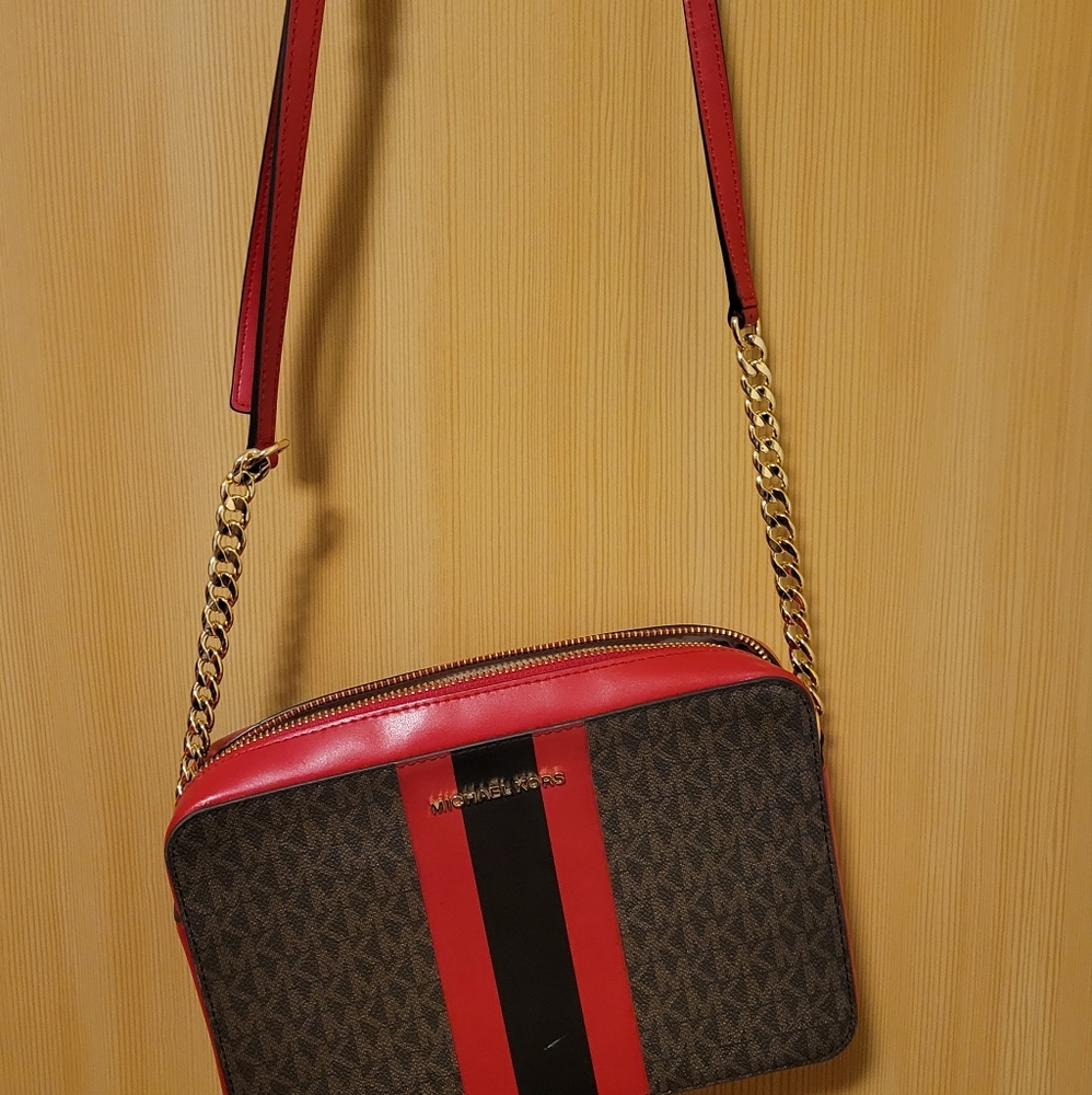 Mk purse
